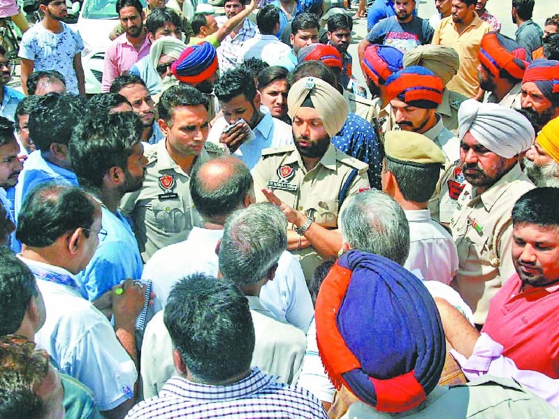 jaam, highway jaam in bhatinda, bhatinda jaam