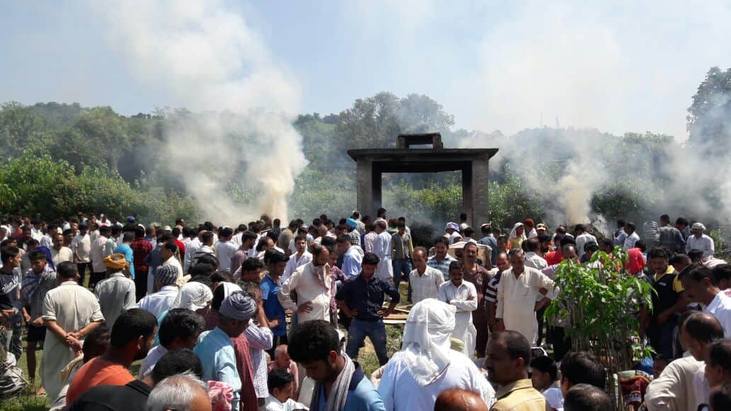 Chamba accident: Cremination of Five Youths in Basa Village at Kangra, live photos.