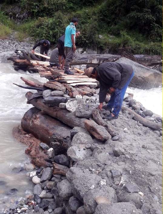 Villagers from labor to build culverts.