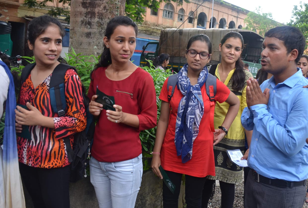 record voting in dav gave tension to candidate.