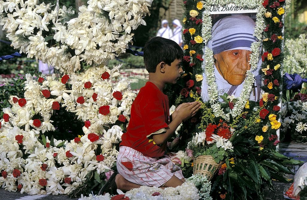 Mother Teresa Her Life and Canonization