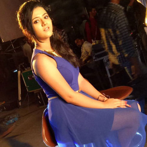 this cute girl became the hot heroine 