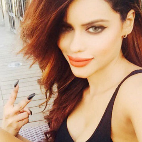 gizele thakral shares her birthday pics in maldives