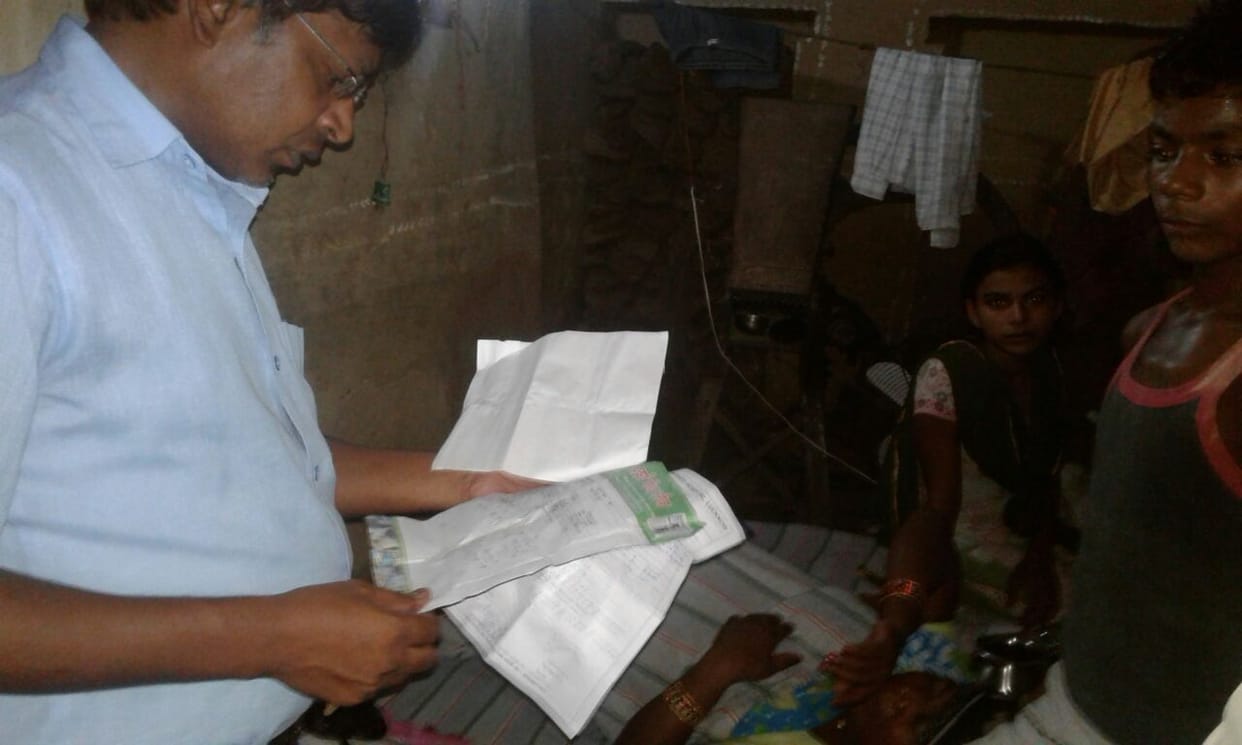 Escape from the station inspector, began investigating bribery 