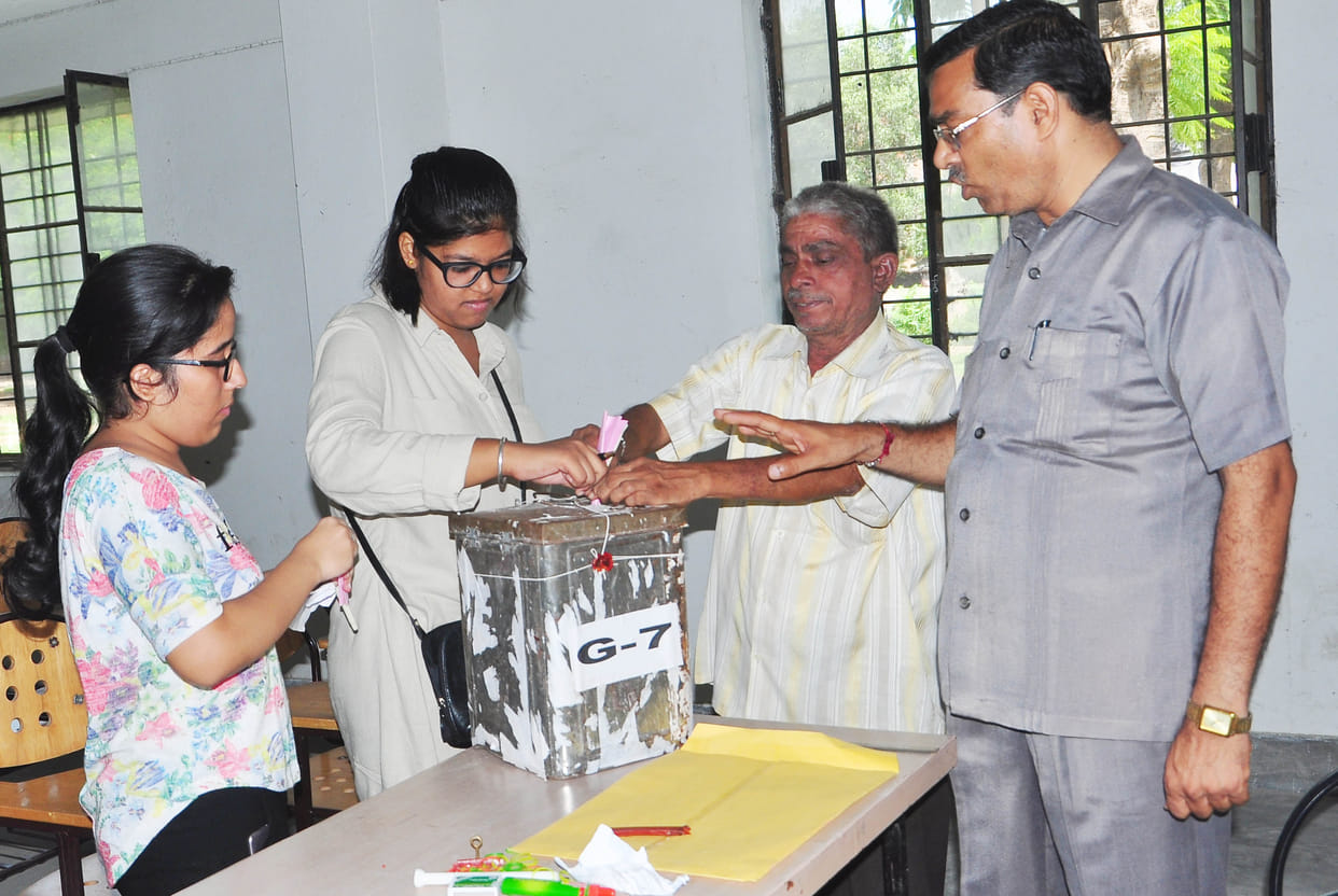 Voters in making bestowed notice