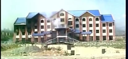 150 injured in kashmir violence