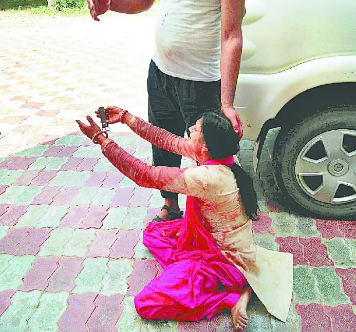Narnaul news, In narnaul, one died in road accident, boloro, one child 