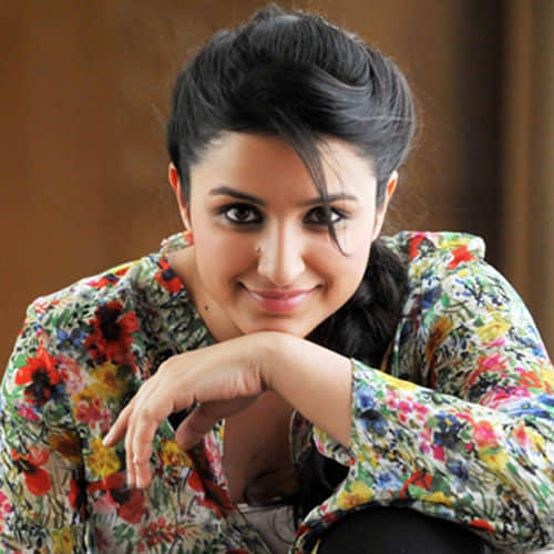 varun dhawan doing romance with two heroines together