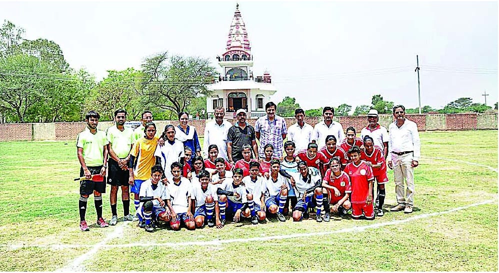 sukhvindra kaur hisar, football player, hisar