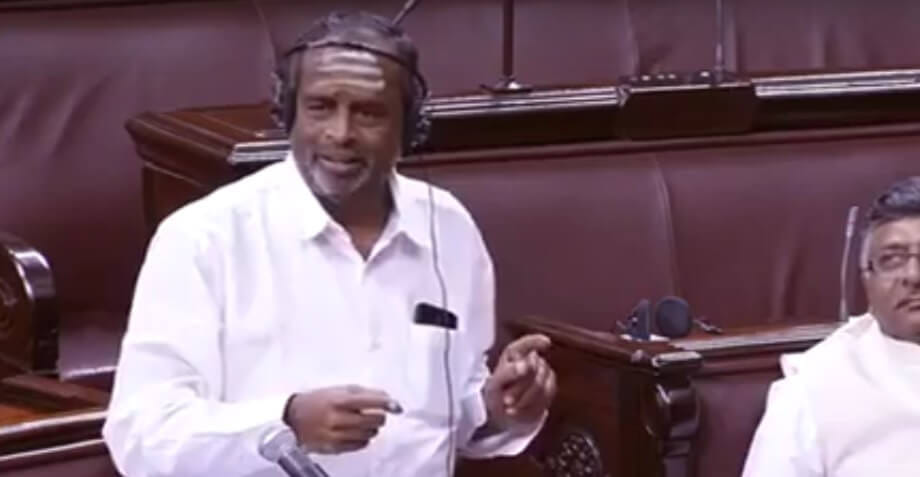 TN MLAs turn assembly into concert hall in Amma's praise 