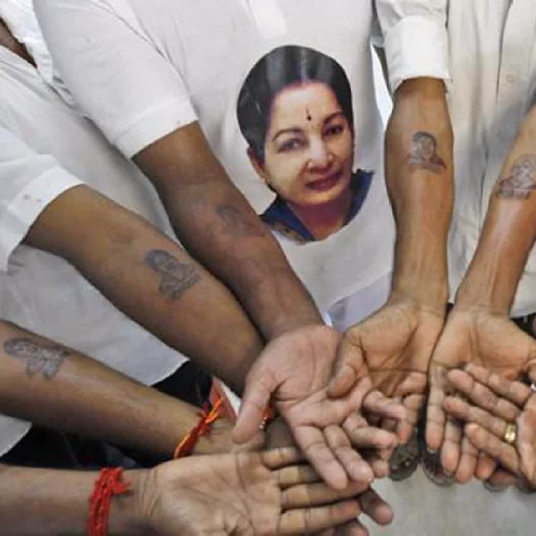 TN MLAs turn assembly into concert hall in Amma's praise 