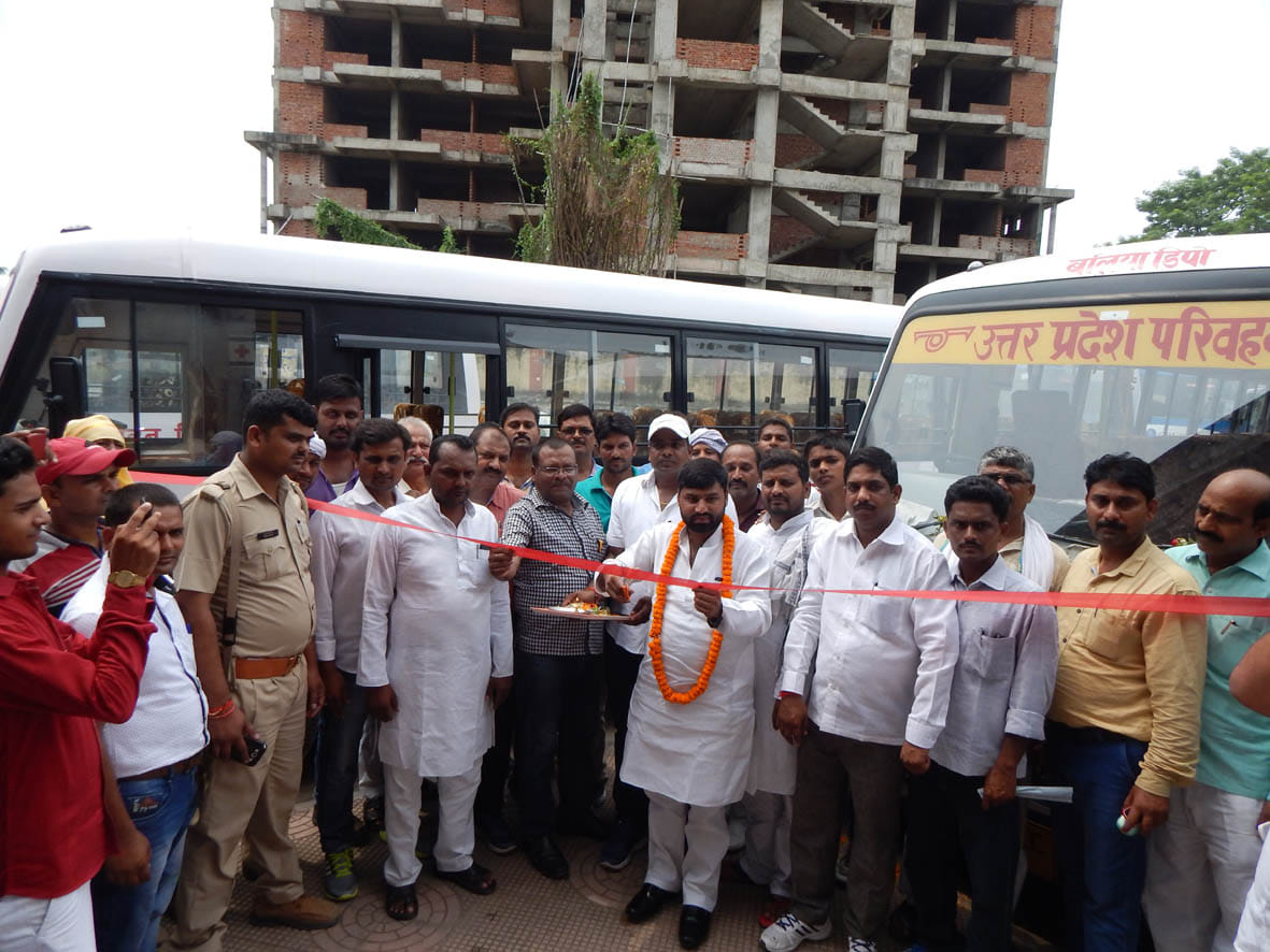 5 anubandhit bus shuru