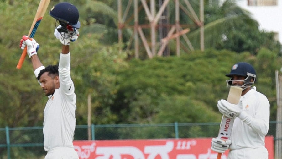 Duleep Trophy India Green Vs India Blue Day 1