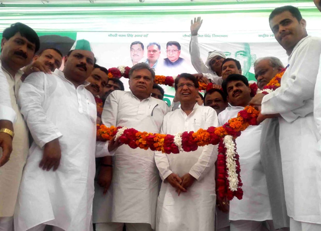 Farmers pride rally in Jehangirabad 