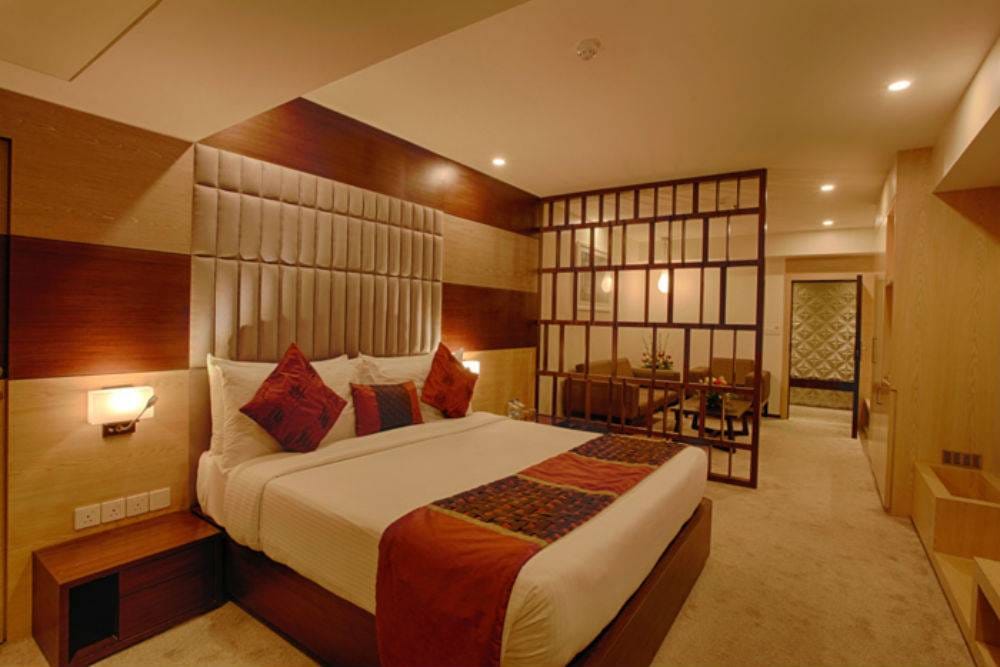 Hotel and guest house is unsafe in varanasi