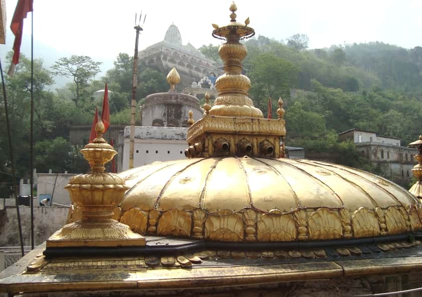 Neha Play Drum at Jwala Ji Temple in Himachal.