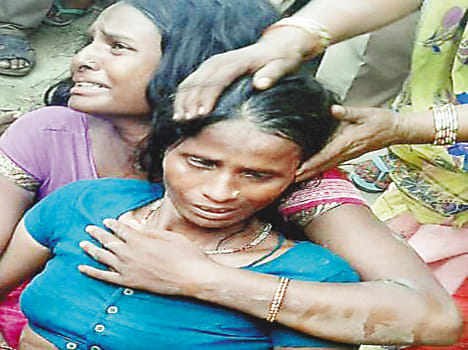 teenagers blow in river ganga, dead