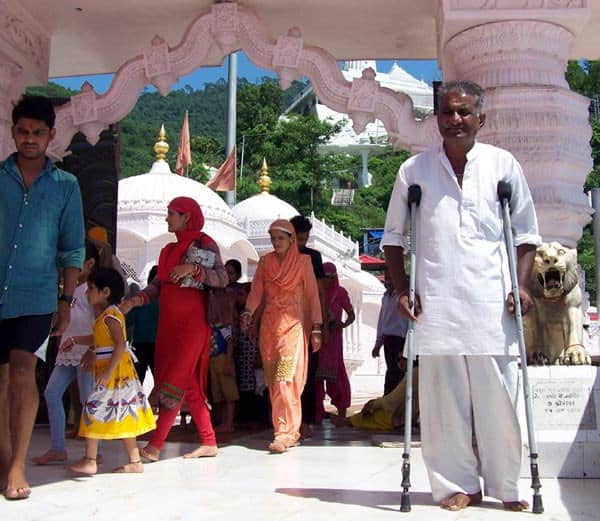 Neha Play Drum at Jwala Ji Temple in Himachal.