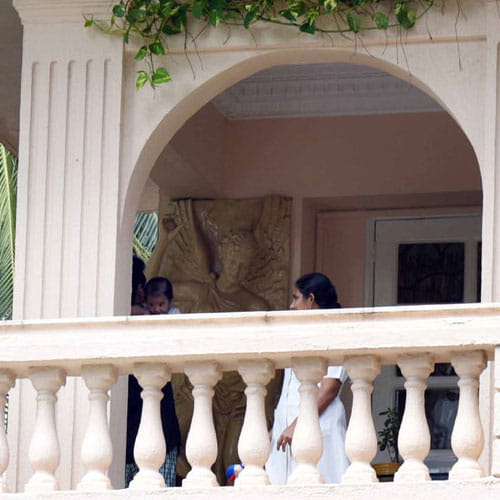 first photo of tusshar kapoor with his son 