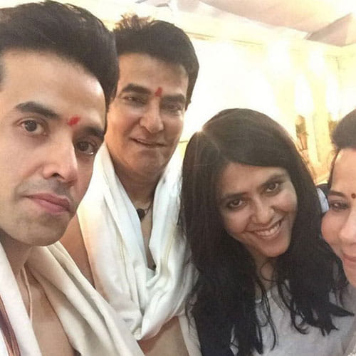 first photo of tusshar kapoor with his son 
