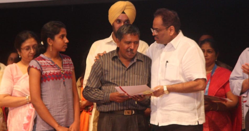chandigarh teachers special honour in teachers day award ceremony in tagore theatre