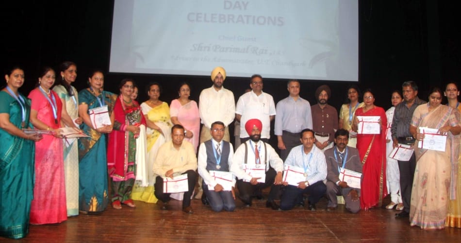 chandigarh teachers special honour in teachers day award ceremony in tagore theatre