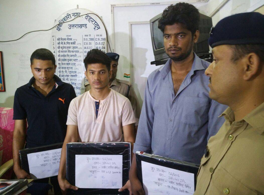 fauji runs thief gang