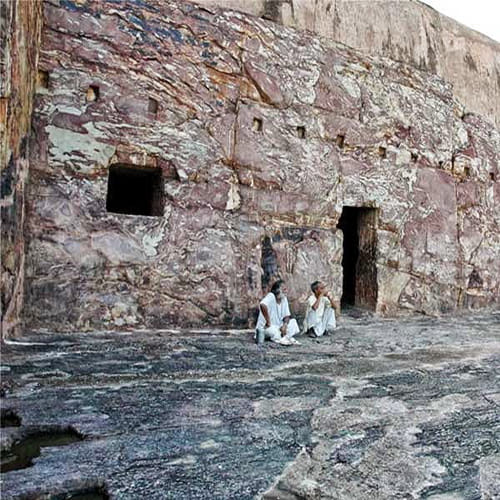 mysterious treasure in bihar cave