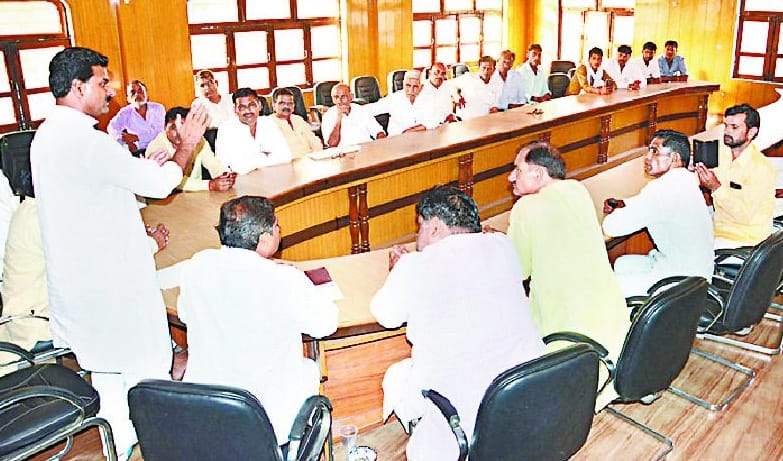 Village hae d will resist contractor 