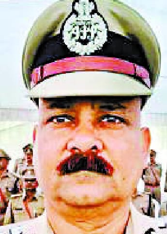 Surendra Kumar Verma, IPS suffering from cancer died at KGMU