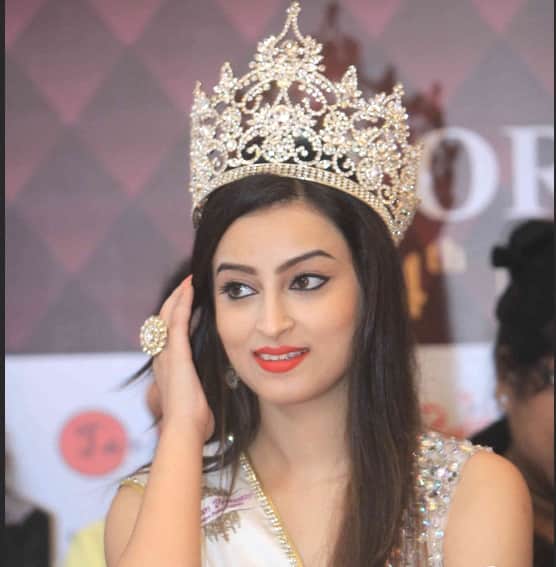 Indian Princess Chandni Sharma will participate in Newyork Fashion Week.