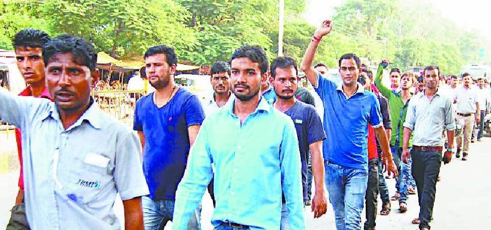 Prikal cancel the licenses of the two contractors, the latter filed 