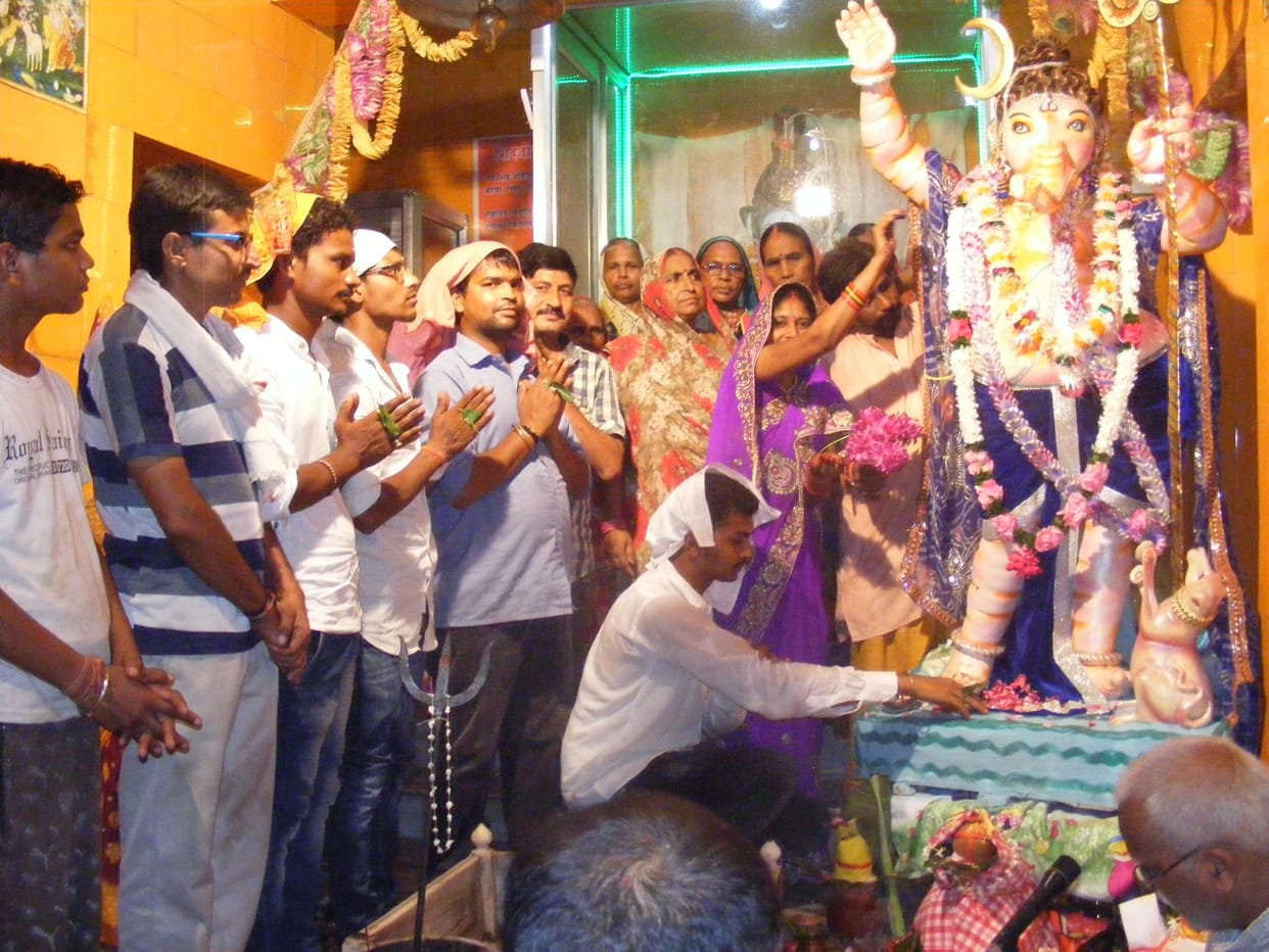 Ganpati devotees descended philosophy