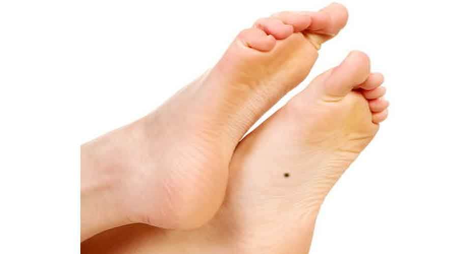 samudrik shastra shape of the foot finger tells about your future