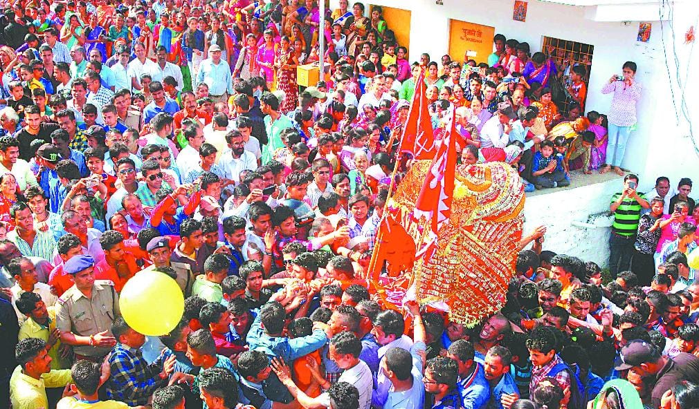Thousands of people enjoyed the blessings of god Mostiaa