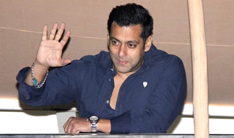 Salman and Sohail Khan saved om puri from china army