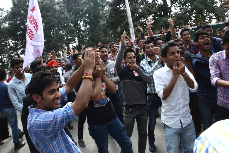 SFI Ended 153 days Hunger Strike at HP University.