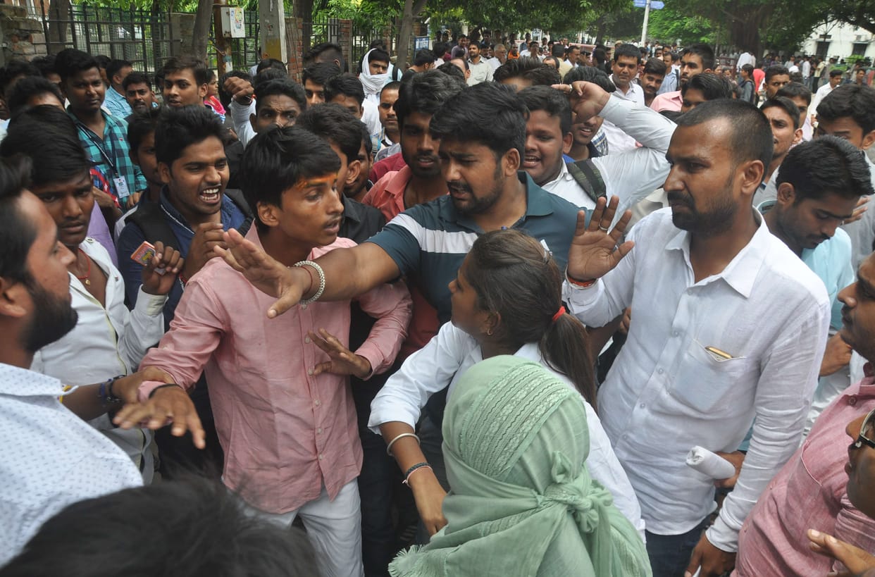 Student sit-in protest, student factions scramble