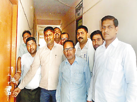 Auditorium built in Tehsil officers hostage