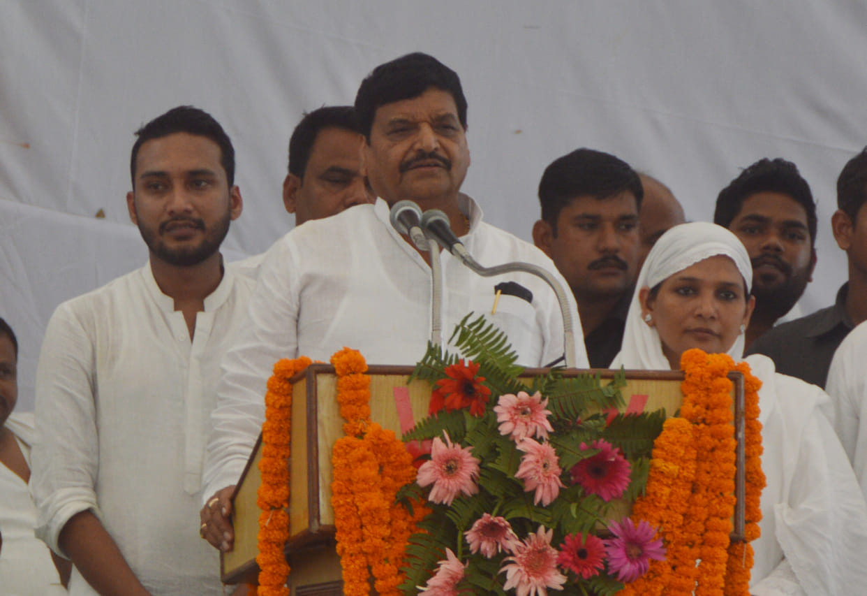 RS officials are seated on chairs: Shivpal
