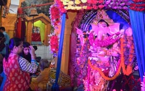 Jaidev Jaidev Jai Tue statue