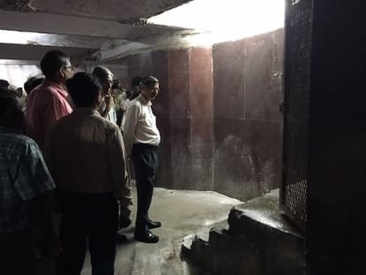 railway board chairman scolds officers on charbagh poor conditions