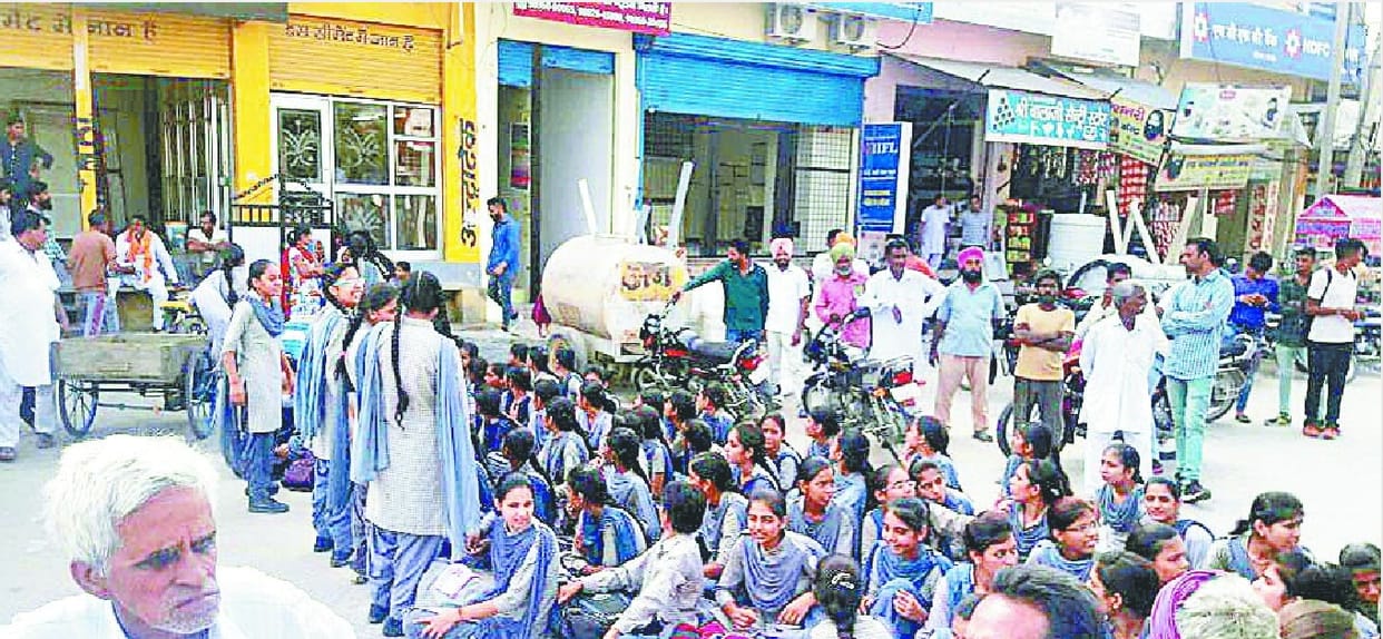 students road jam, jallopur students, fatehabad