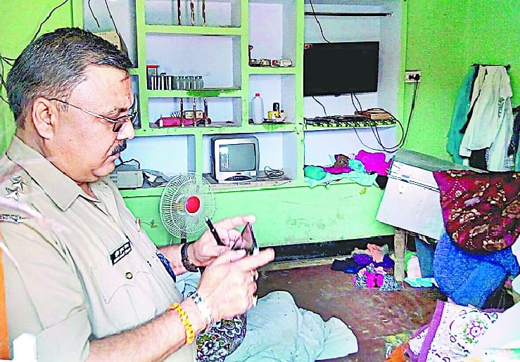 Headmaster's house robbery