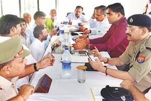 tahsil devas kaushambi dm