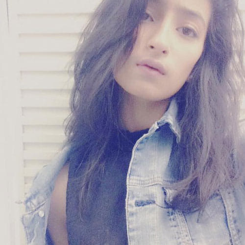 palak tiwari's photos viral in instagram