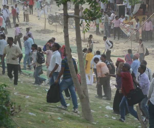  Clash between shikshamitra and   police in Lucknow.