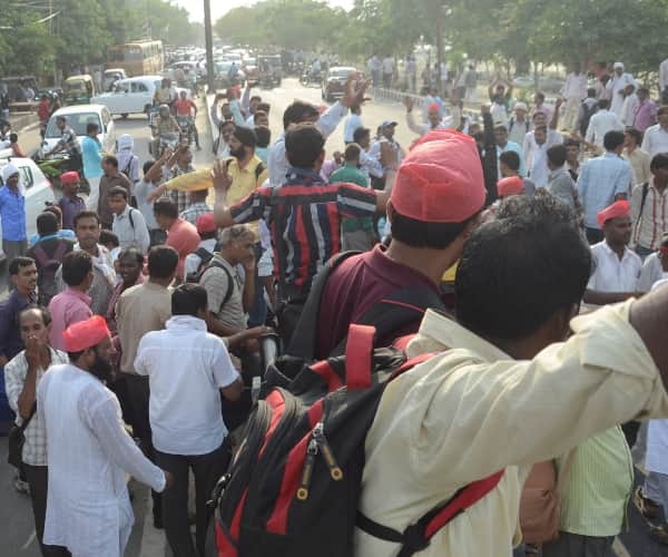  Clash between shikshamitra and   police in Lucknow.