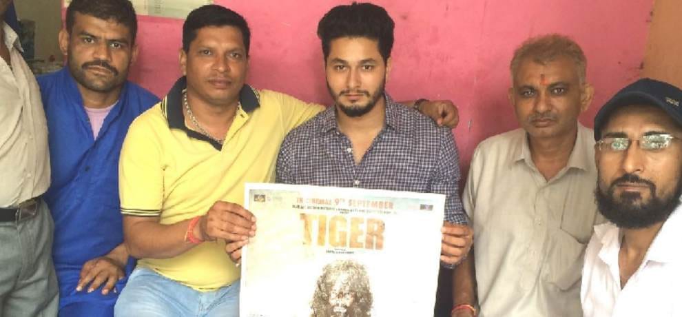virender role in punjabi movie tiger
