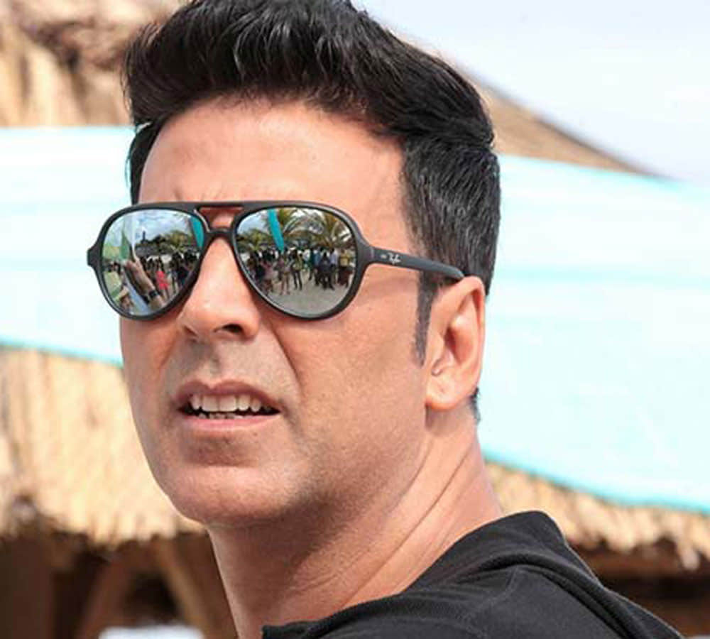 akshay kumar most popular affairs
